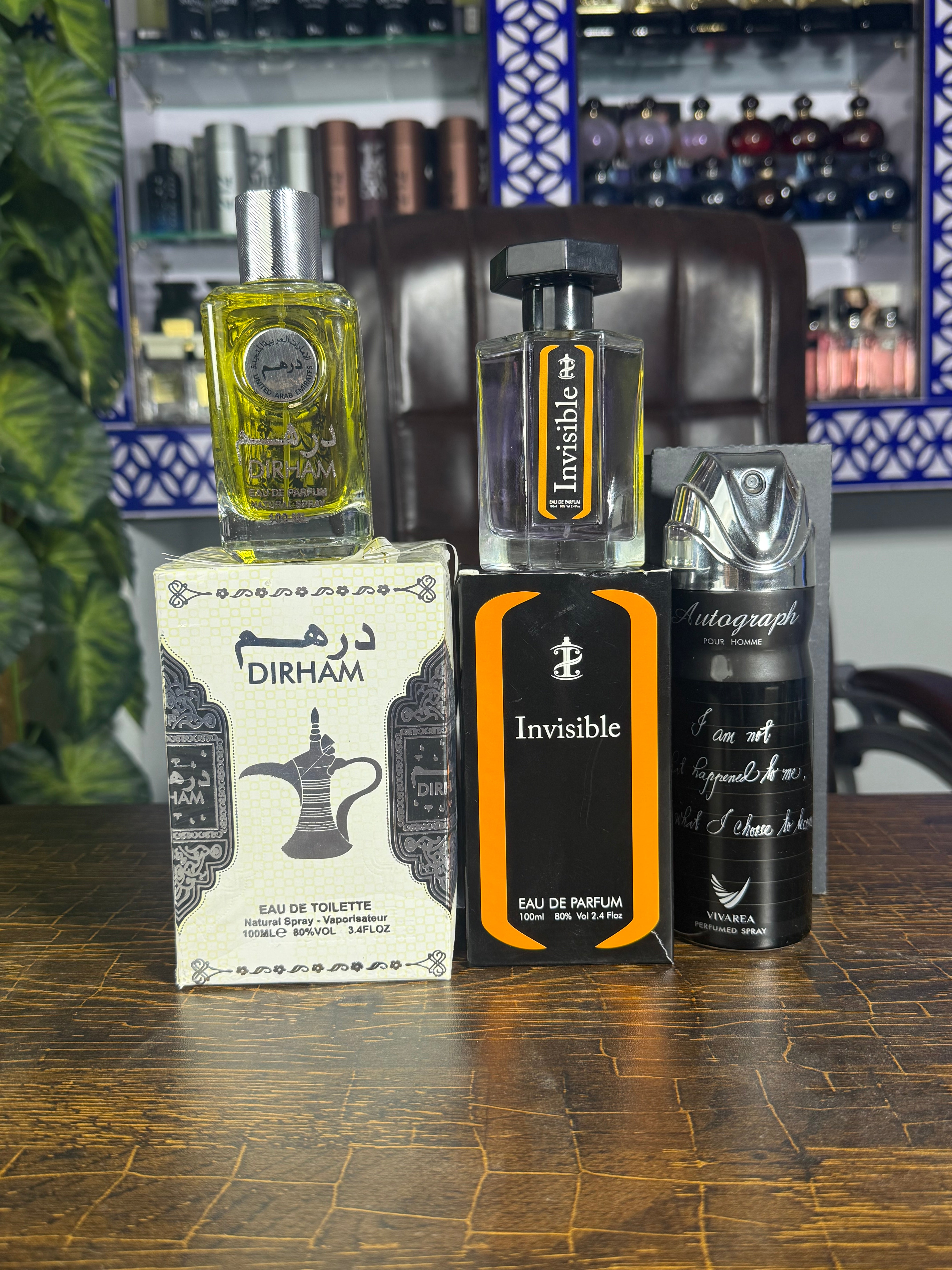 Invisible + dirham + bodyspray